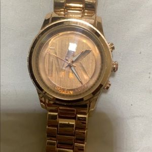Michael Kors watch one rose gold